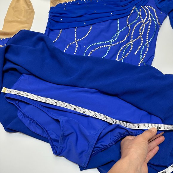 New Girl Figure Skating Dress Girl Size M with Hair Scrunchies (155~165cm) - Picture 12 of 12